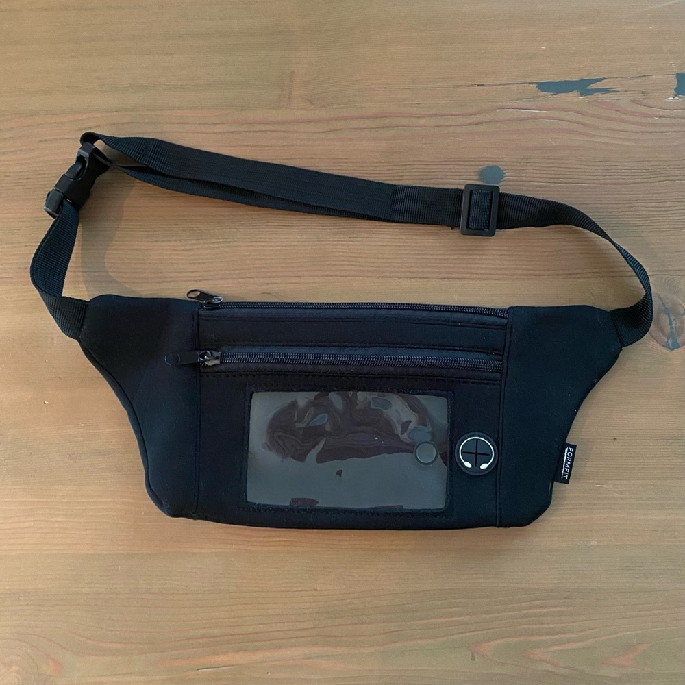 Formfit Waist Bag